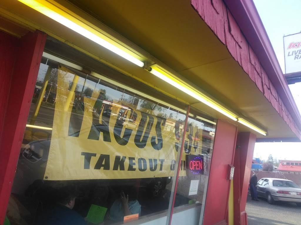 Taco House | restaurant | 581 S Federal Blvd, Denver, CO 80219, USA | 3039363633 OR +1 303-936-3633