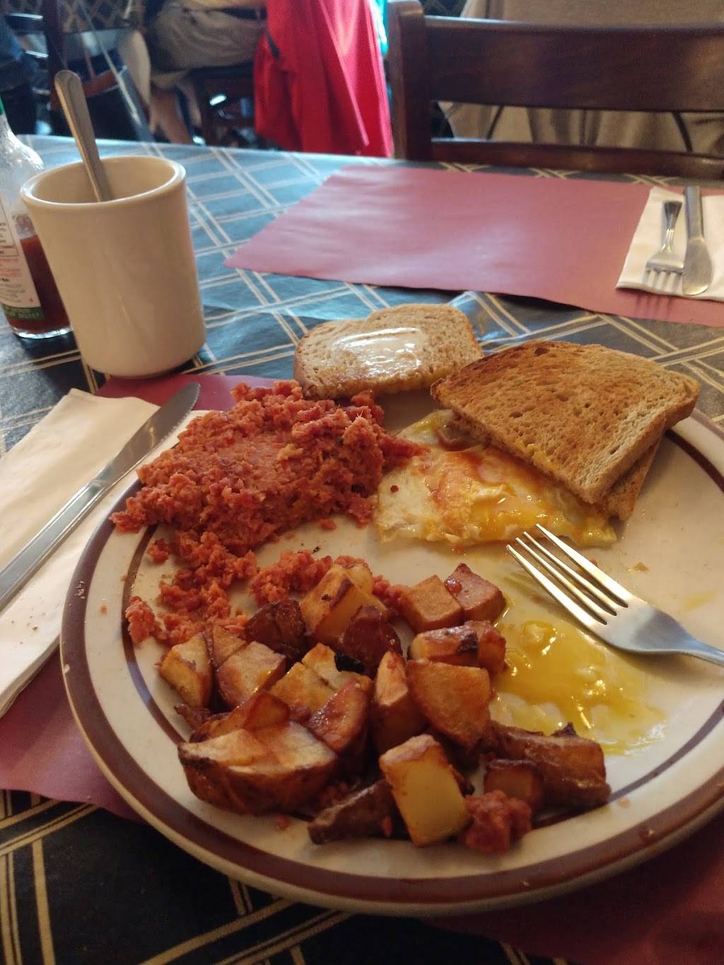 Buttonwoods Fish & Chips | restaurant | 8101, 416 Buttonwoods Ave, Warwick, RI 02886, USA | 4017387571 OR +1 401-738-7571