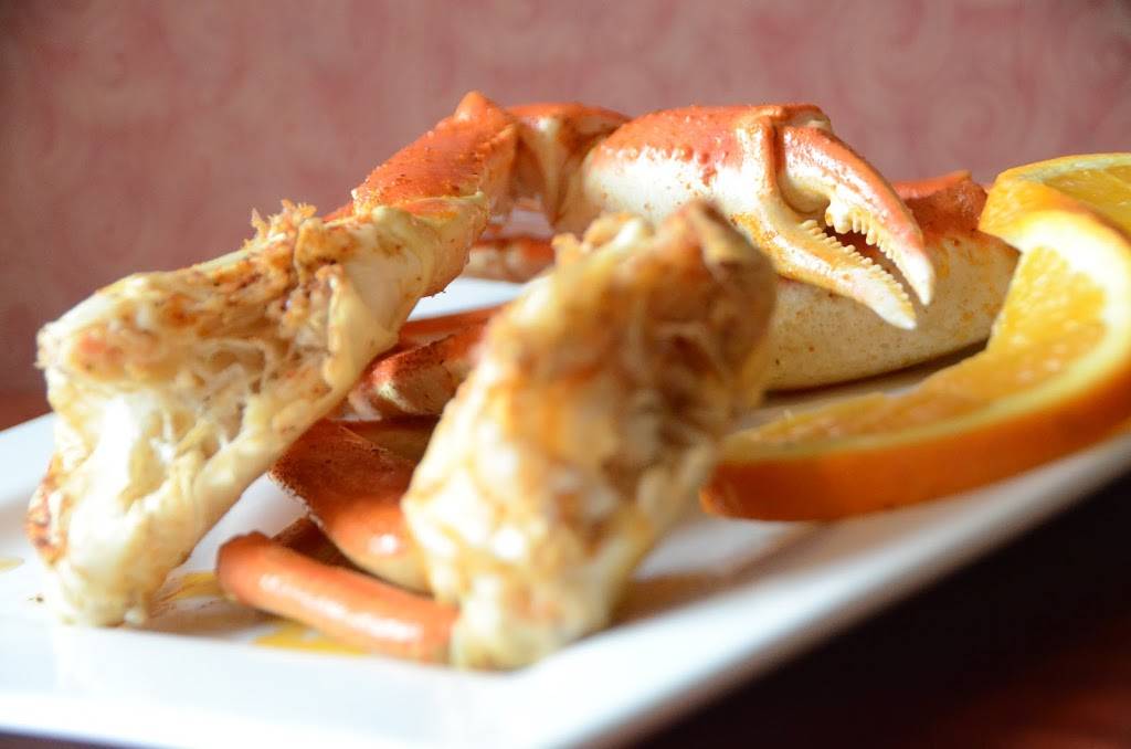 Mai-Quesi | restaurant | 1518 E New York St, Aurora, IL 60505, USA | 6305850720 OR +1 630-585-0720