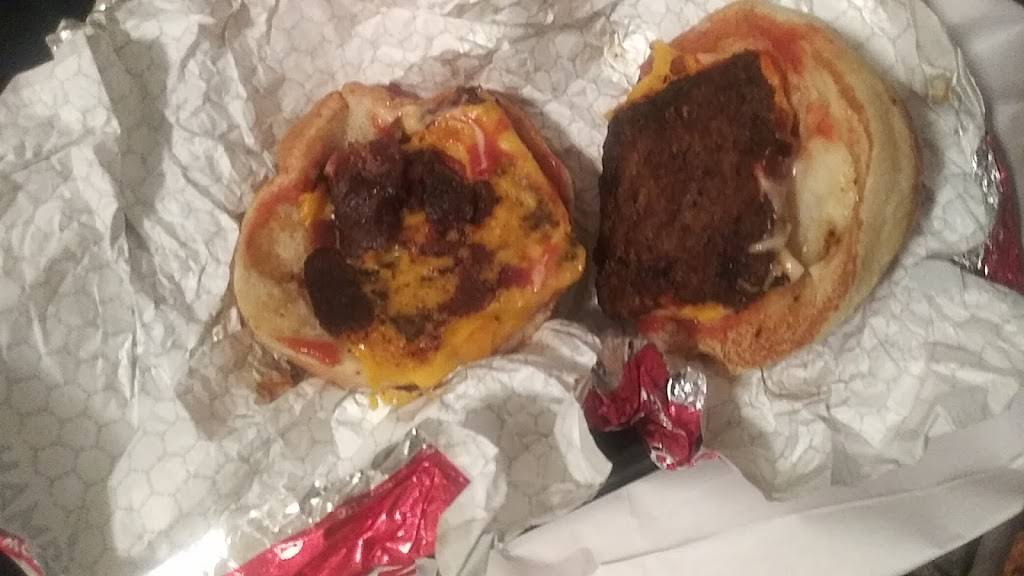 Wendys | restaurant | 3266 US-17, Green Cove Springs, FL 32043, USA | 9045298009 OR +1 904-529-8009