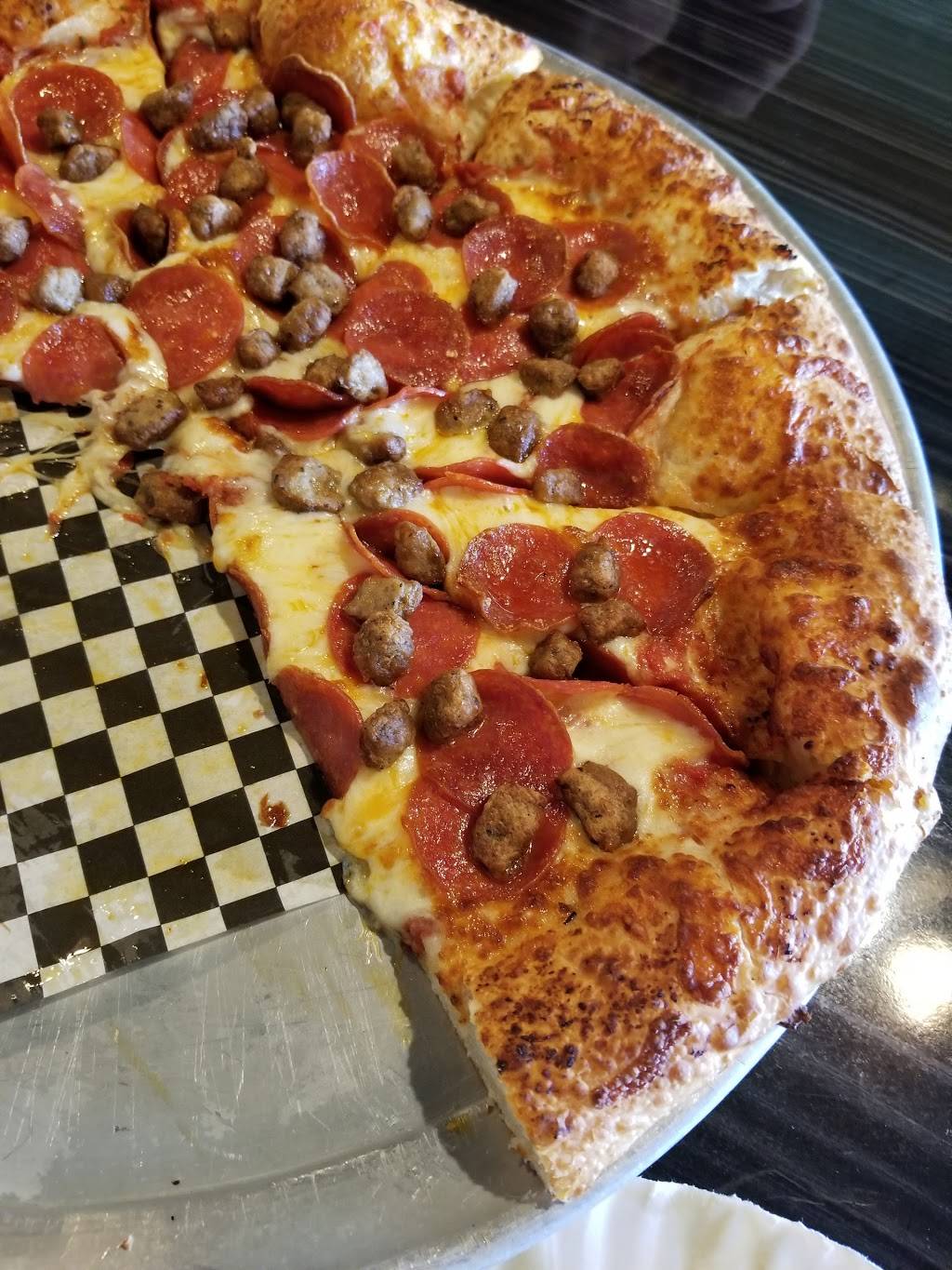 Pizza & Pints | restaurant | 449 N Main St, Manteca, CA 95336, USA | 2094459225 OR +1 209-445-9225