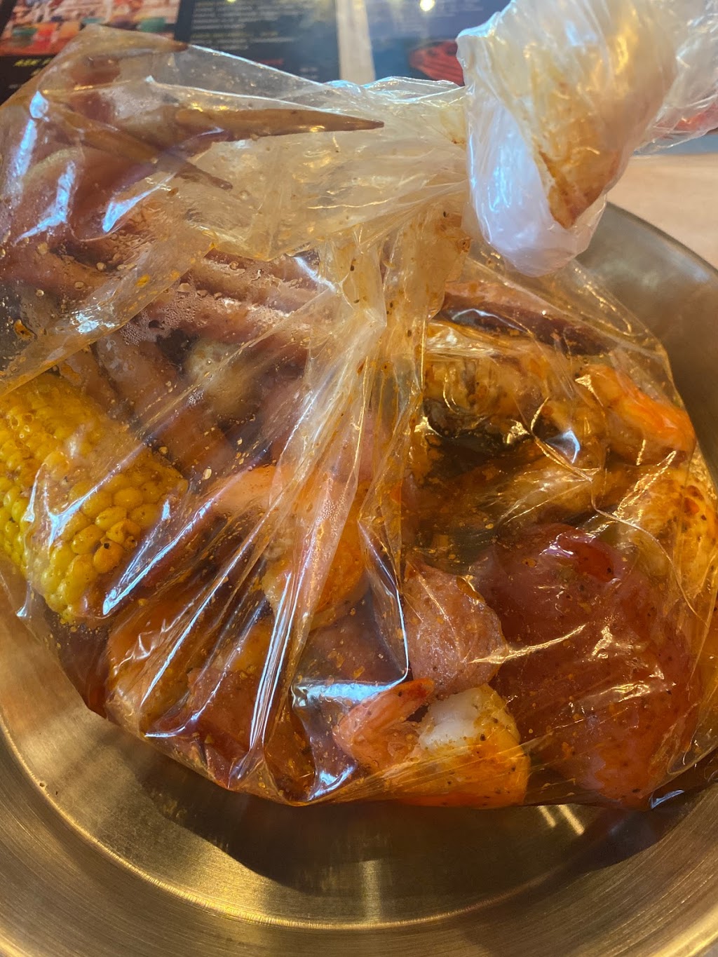 The Juicy Crab | restaurant | 6814 Eastchase Pkwy, Montgomery, AL 36117, USA | 3344168266 OR +1 334-416-8266