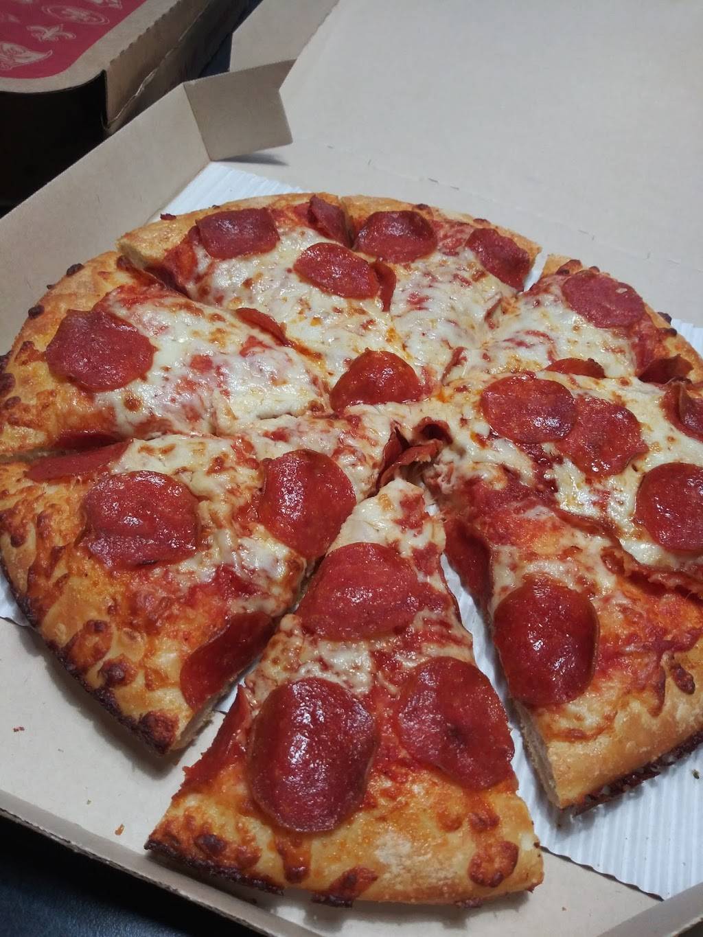 Pizza Hut | meal takeaway | 250 S Akers St, Visalia, CA 93291, USA | 5597342041 OR +1 559-734-2041