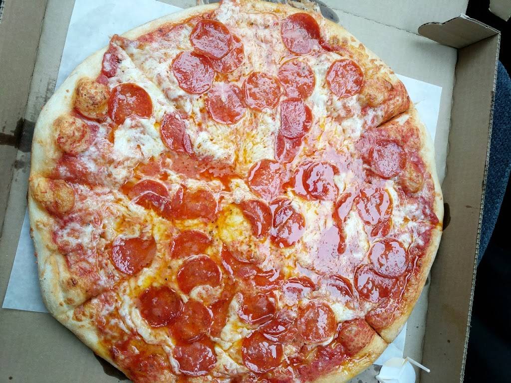 New York Pizzeria | restaurant | 33 W State St, Binghamton, NY 13901, USA | 6077243030 OR +1 607-724-3030