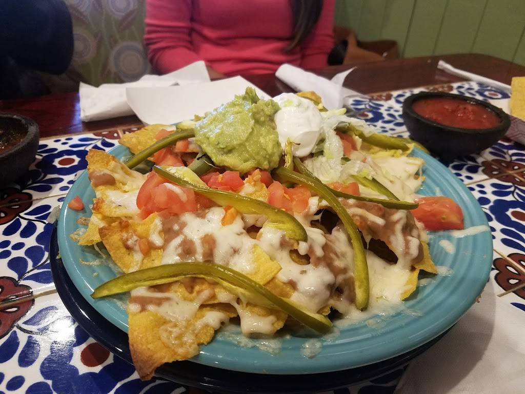 Michaels Grill & Taqueria | restaurant | 1124 Forest Ave, Pacific Grove, CA 93950, USA | 8316478654 OR +1 831-647-8654