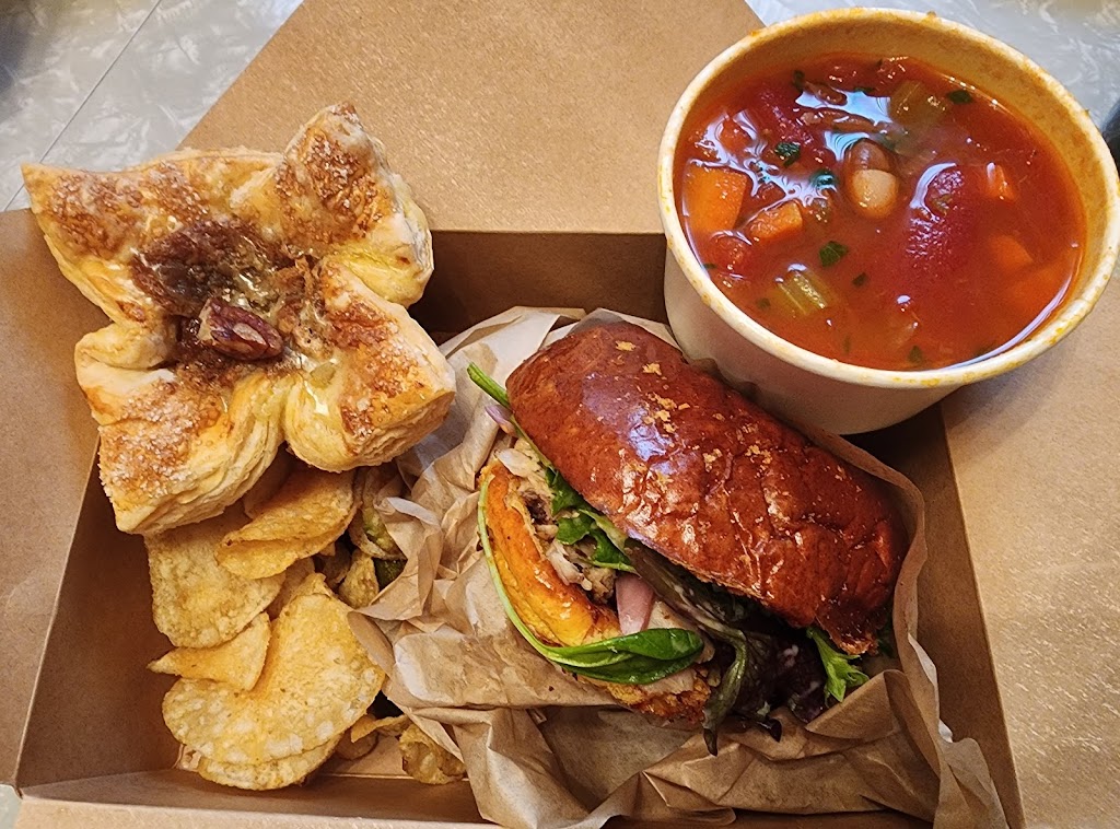 Pearlfield Bistro & Bakehouse | restaurant | 212 N Main St, Richland Center, WI 53581, USA | 6083831175 OR +1 608-383-1175