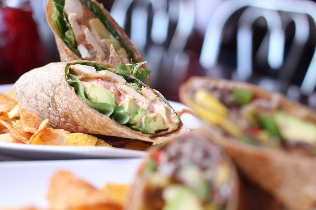 90 Miles Cuban Cafe | restaurant | 2540 W Armitage Ave, Chicago, IL 60647, USA | 7732272822 OR +1 773-227-2822