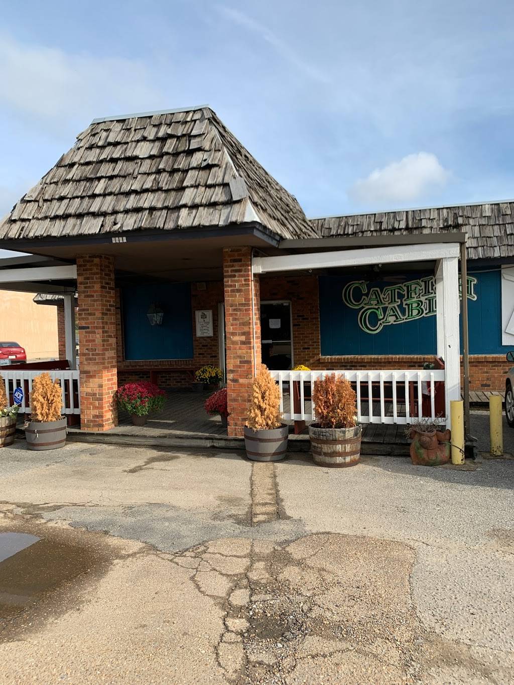 Bells Catfish and Soul Food by Exquisite Catering | restaurant | 2846 Airways Blvd, Memphis, TN 38132, USA | 9013451485 OR +1 901-345-1485