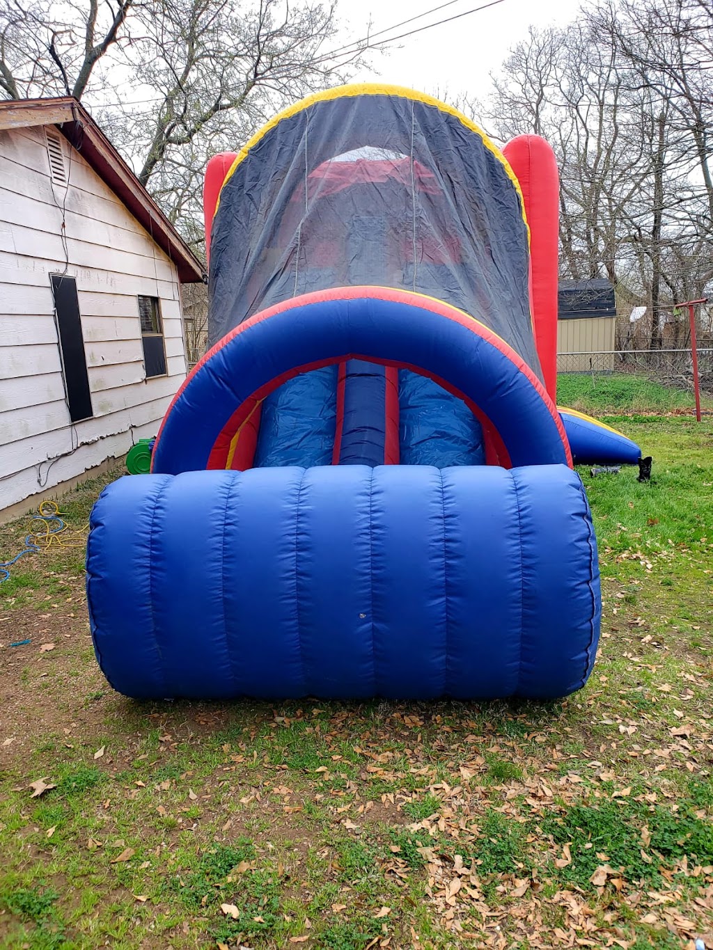 Rojas Western Snacks | meal takeaway | 106 N Ann St, Terrell, TX 75160, USA | 2148597561 OR +1 214-859-7561