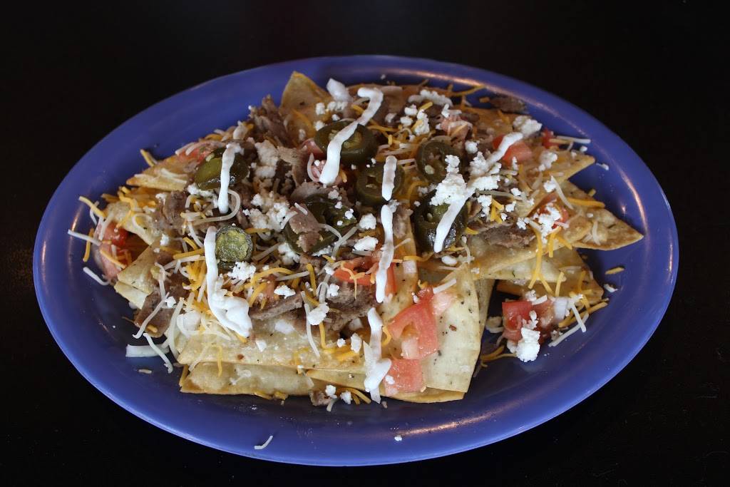 Chicago Gyros and Dogs | restaurant | 201 W McMillan St, Cincinnati, OH 45219, USA | 5136213828 OR +1 513-621-3828