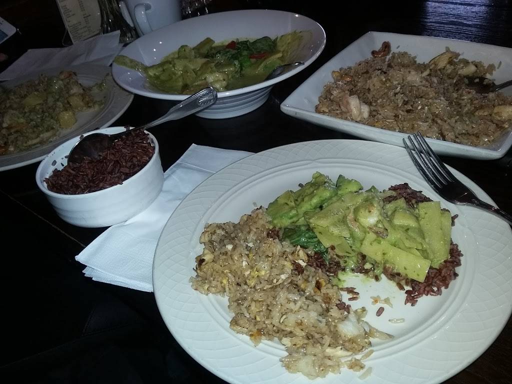 Chaiyo Thai Cuisine | restaurant | 11749 15th Ave NE, Seattle, WA 98125, USA | 2063618888 OR +1 206-361-8888