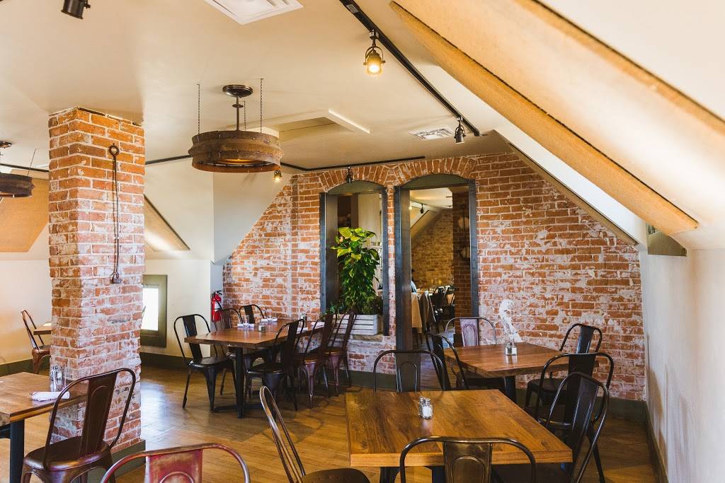 The Farmhouse at Jessup Farm | restaurant | 1957 Jessup Dr, Fort Collins, CO 80525, USA | 9706318041 OR +1 970-631-8041