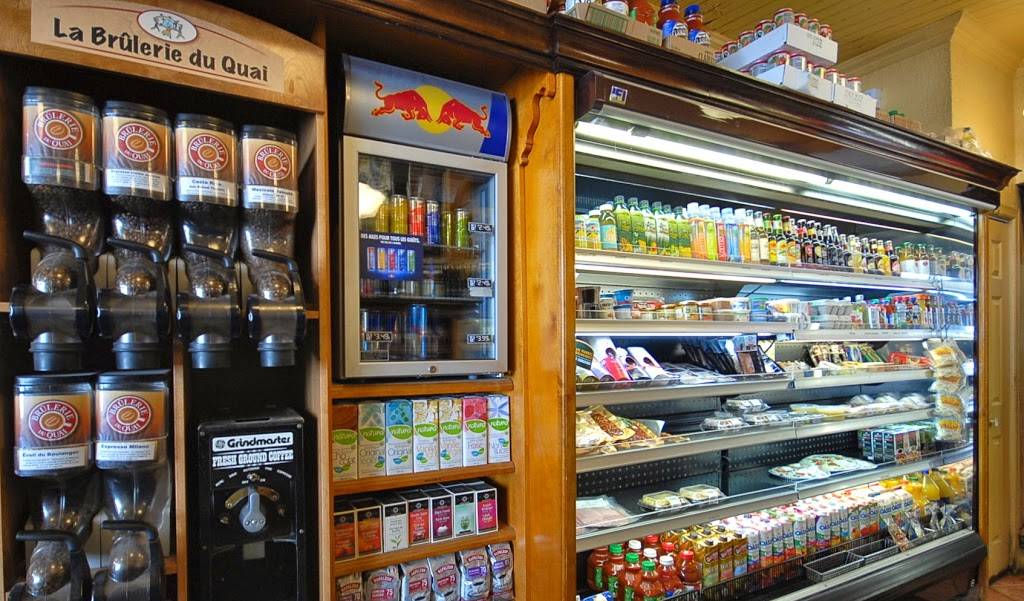 Epicerie De La Rue Couillard | restaurant | 27 Rue Couillard, Québec, QC G1R 3T4, Canada | 4186923748 OR +1 418-692-3748
