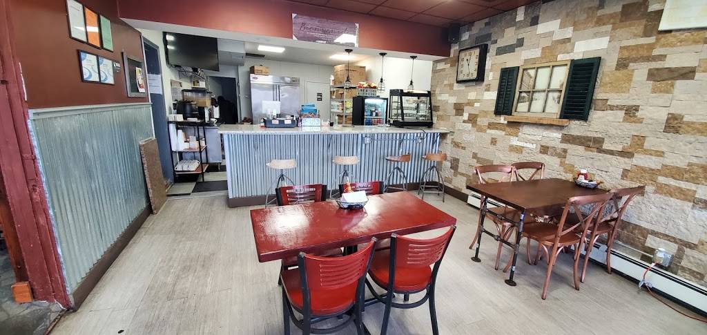 Antojitos hondureños | restaurant | 139 Arlington St, Chelsea, MA 02150, USA | 6174099661 OR +1 617-409-9661