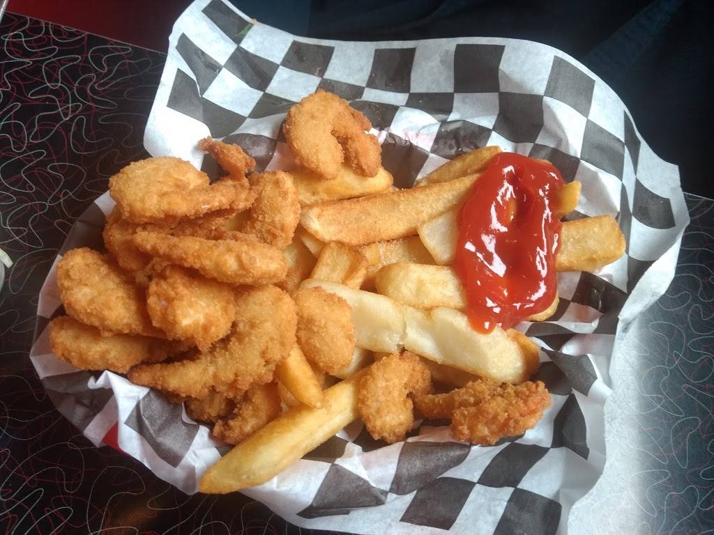 Dons Drive-In | restaurant | 2030 US 31 N, Traverse City, MI 49686, USA | 2317149993 OR +1 231-714-9993