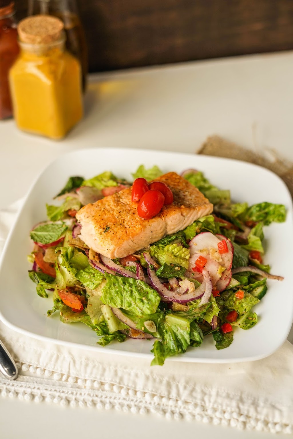 Meddys | restaurant | 2441 N Maize Rd Suite # 1501, Wichita, KS 67205, USA | 3168673670 OR +1 316-867-3670