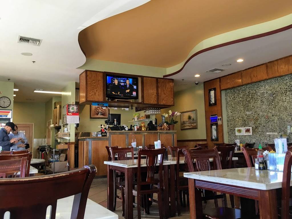 Phở Saigon | restaurant | 5100 W Colonial Dr, Orlando, FL 32808, USA | 4072537013 OR +1 407-253-7013