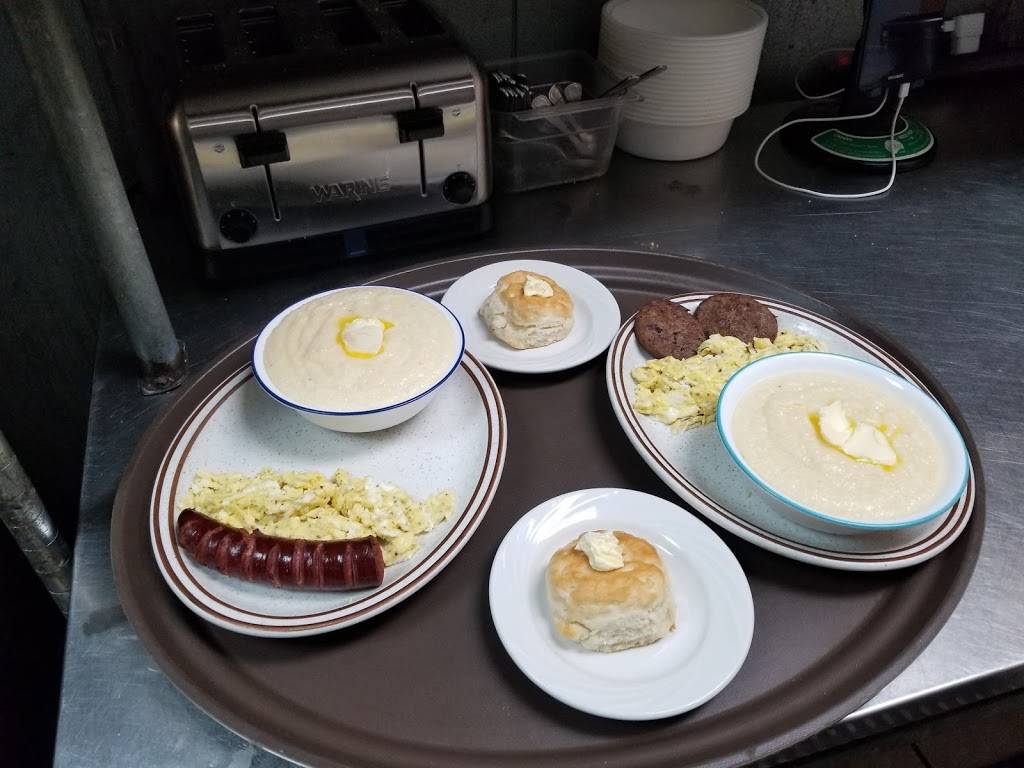 Wests Country Cookn & BBQ | restaurant | 1758 SE Port St Lucie Blvd, Port St. Lucie, FL 34952, USA | 7728778363 OR +1 772-877-8363