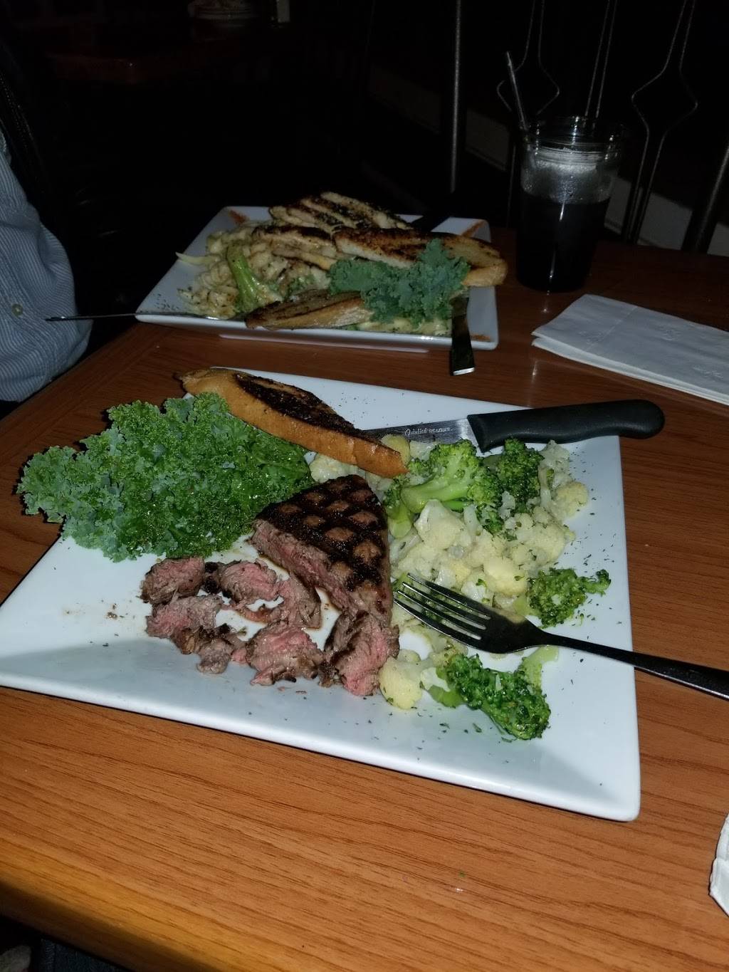 The Shores Waterfront Restaurant | restaurant | 2 Detroit St, North Tonawanda, NY 14120, USA | 7166937971 OR +1 716-693-7971