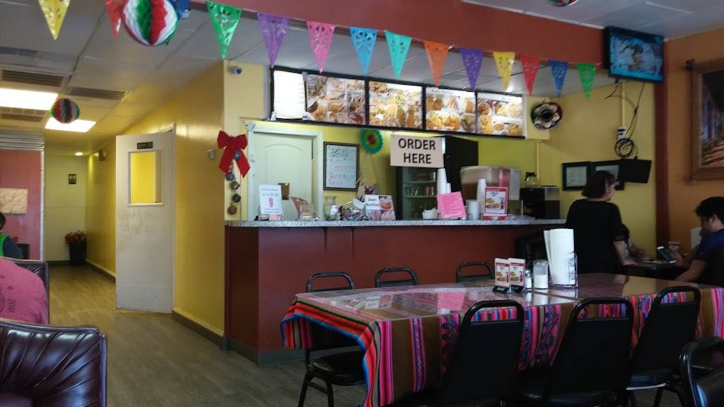 La Nena | restaurant | 5150 Duck Creek Dr #106, Garland, TX 75043, USA | 9723035689 OR +1 972-303-5689