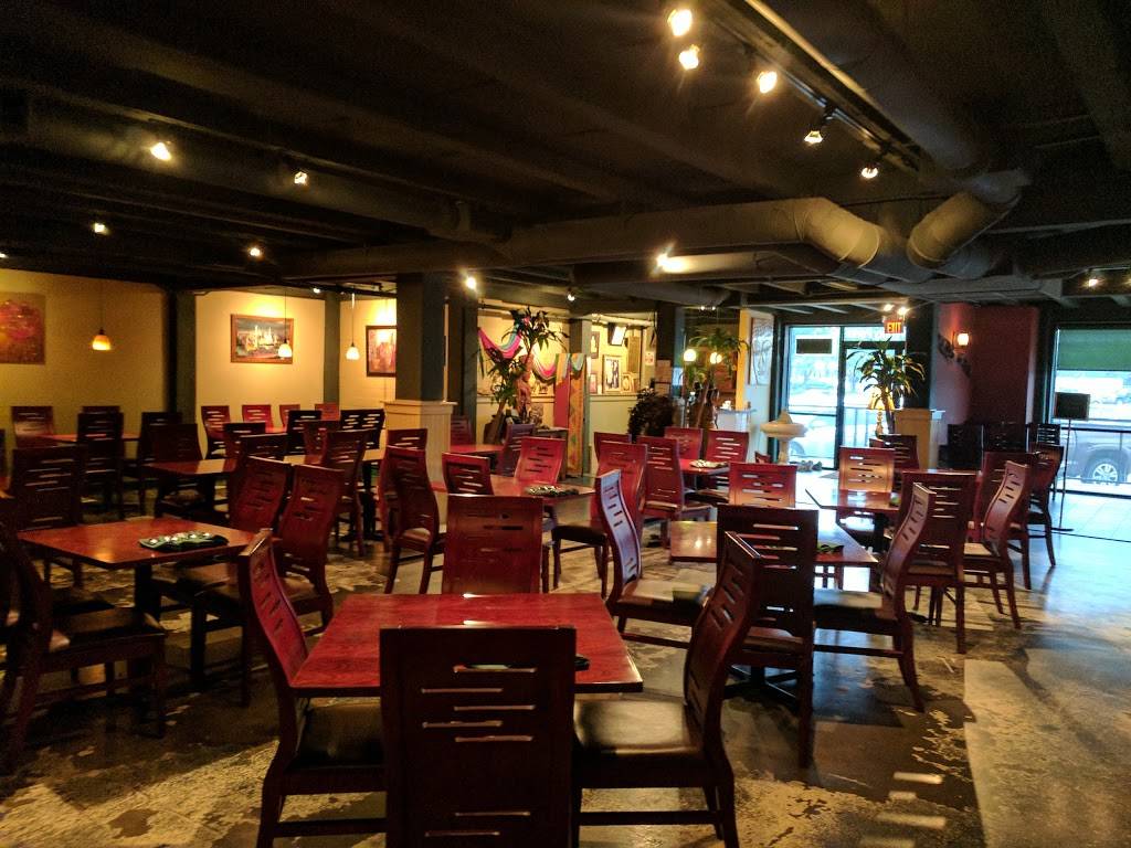 Bangkok Royal | restaurant | 215 S University Parks Dr, Waco, TX 76701, USA | 2547572741 OR +1 254-757-2741