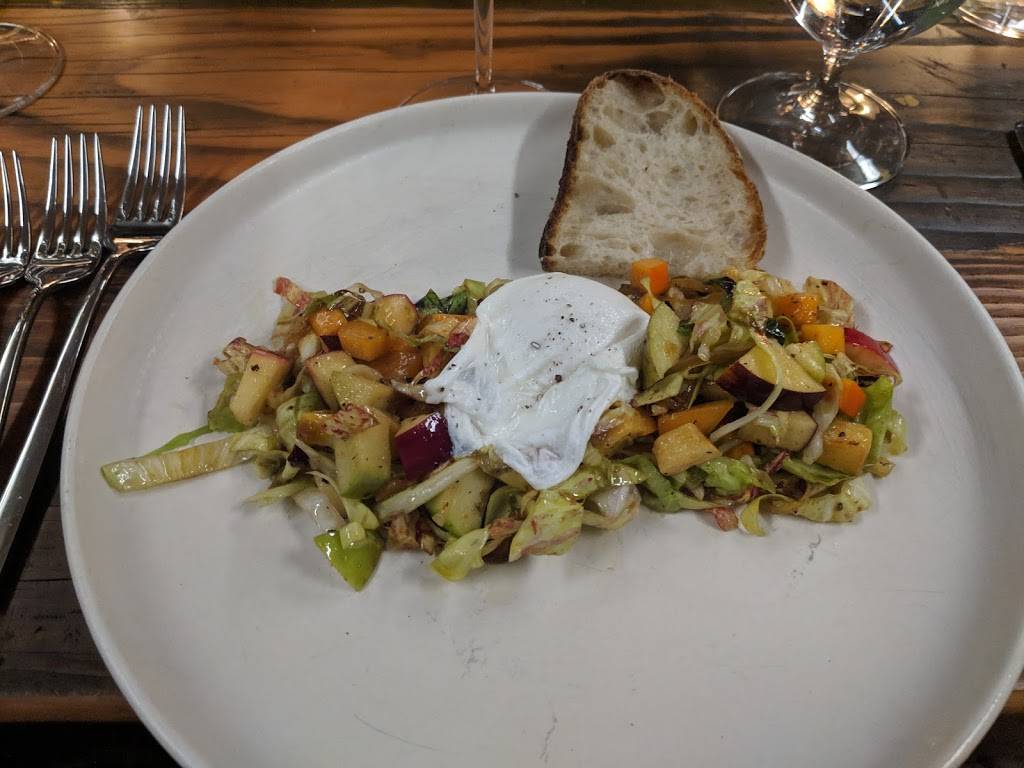 Anavivs Table | restaurant | 600 Hoffman Bulevard, Richmond, CA 94804, USA | 4153761400 OR +1 415-376-1400