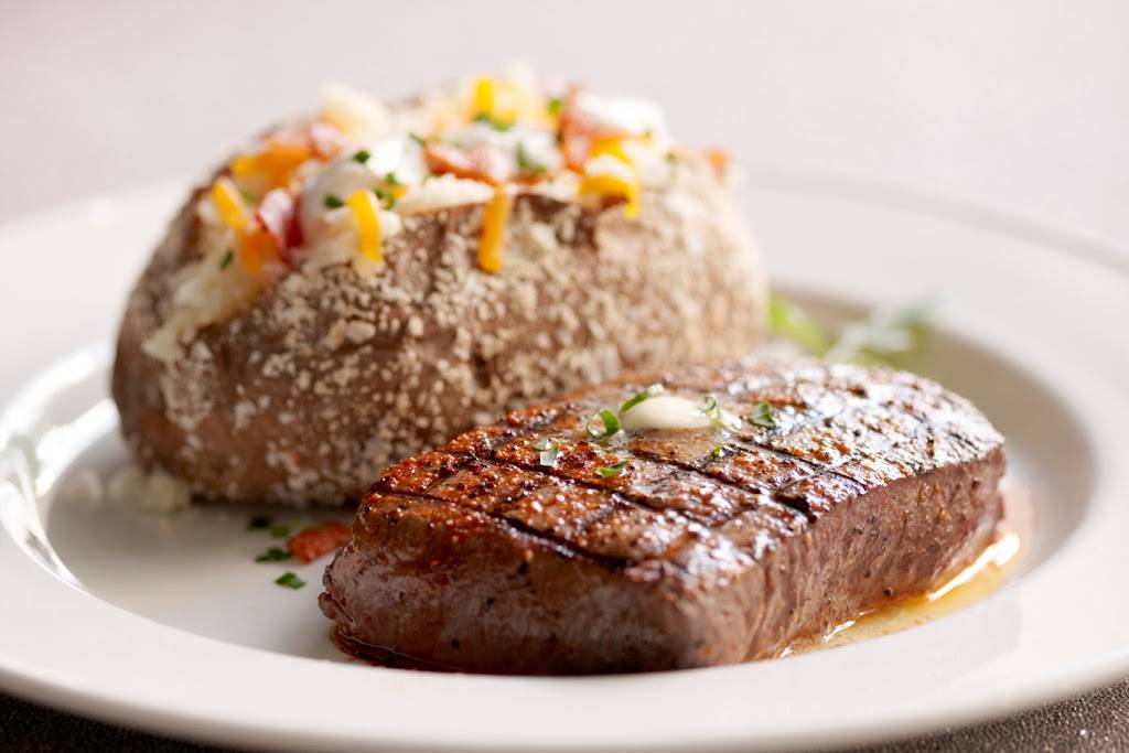 Landrys Seafood House | restaurant | 22215 Katy Fwy, Katy, TX 77450, USA | 2813920452 OR +1 281-392-0452