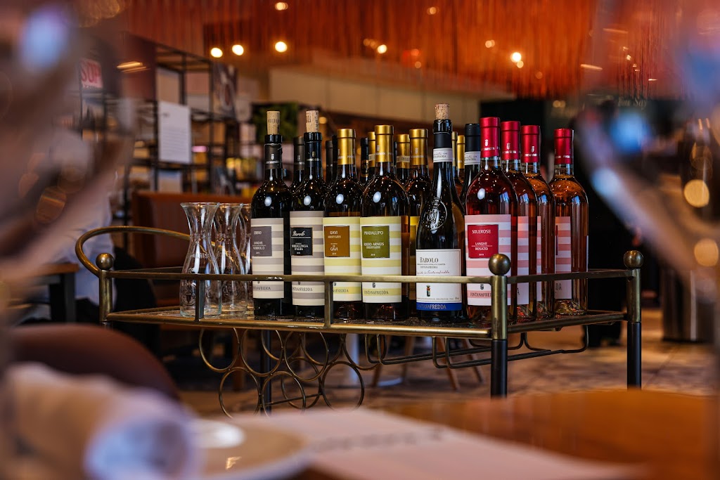 Vino& - Eataly Downtown | restaurant | 101 Liberty St Tower 4, New York, NY 10007, USA | 2128972895 OR +1 212-897-2895