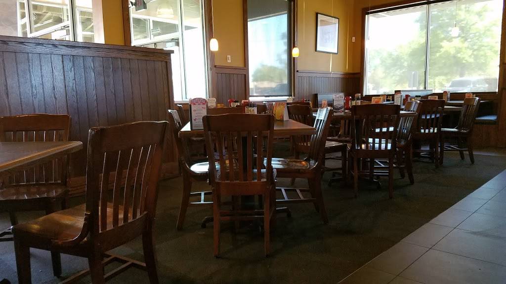 Cotton Patch Cafe | restaurant | 2401 12th Ave NW #105, Ardmore, OK 73401, USA | 5802262110 OR +1 580-226-2110