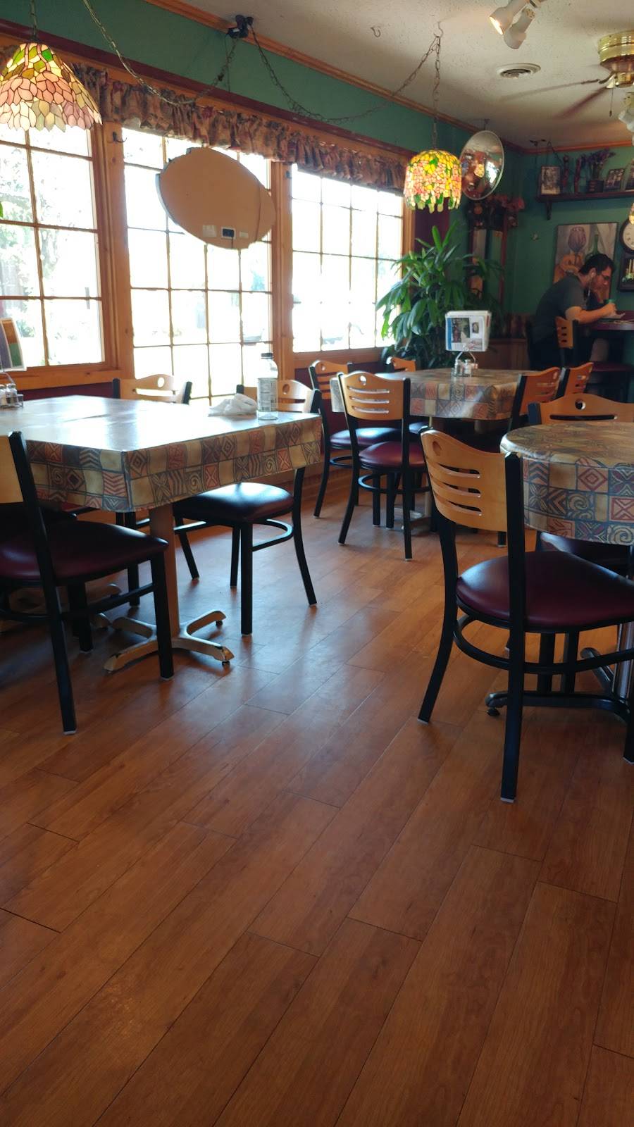 Frog Leg Inn | restaurant | 2103 Manhattan St, Erie, MI 48133, USA | 7343177707 OR +1 734-317-7707