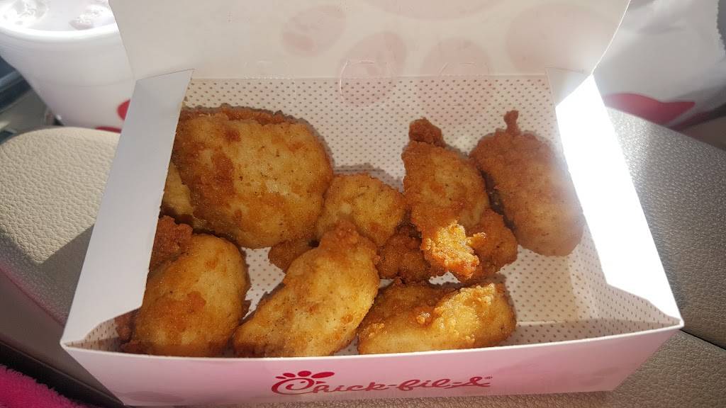 Chick-fil-A | restaurant | 2700 N Main St, High Point, NC 27265, USA | 3368697280 OR +1 336-869-7280