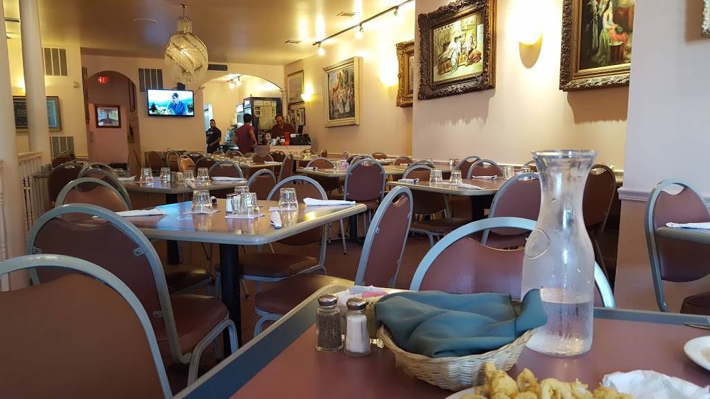 The Olive Mountain | restaurant | 4419, 610 Davis St, Evanston, IL 60201, USA | 8474750380 OR +1 847-475-0380