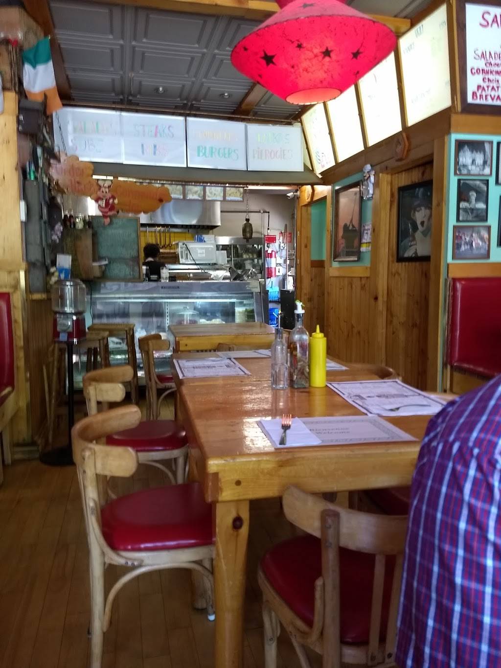 Delibees | meal takeaway | 24 Av de la Baie de Valois, Pointe-Claire, QC H9R 4B3, Canada | 5146931163 OR +1 514-693-1163