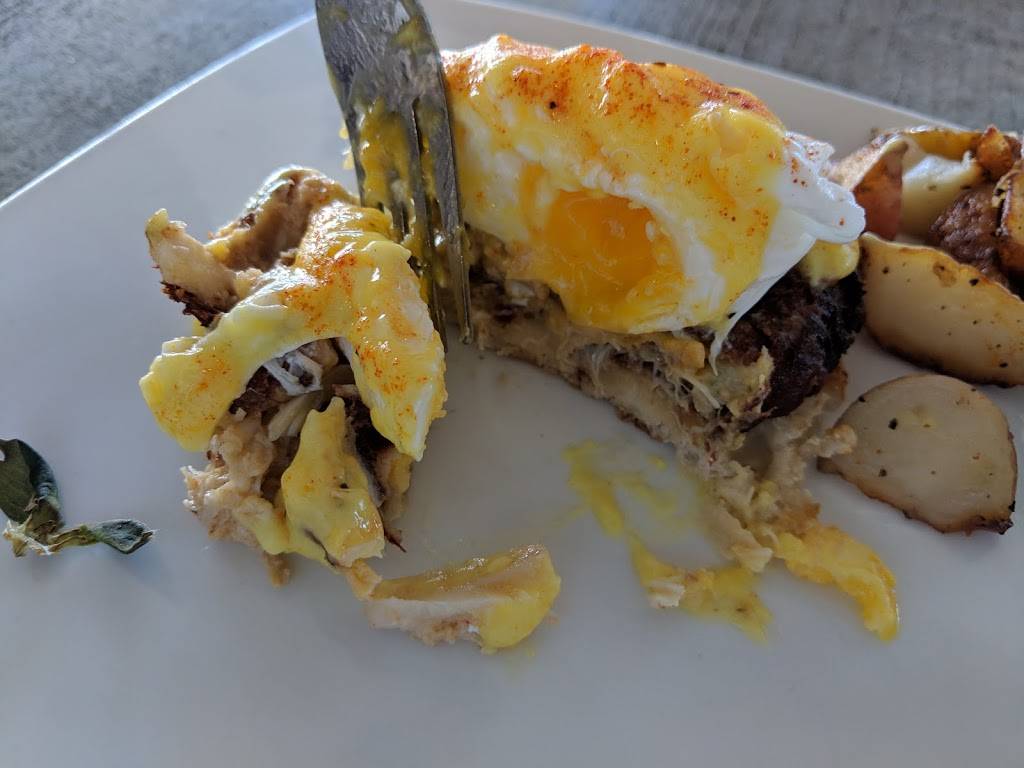 Boardwalk Bar at Cocoa Beach Pier | restaurant | 401 Meade Ave, Cocoa Beach, FL 32931, USA | 3217837549 OR +1 321-783-7549