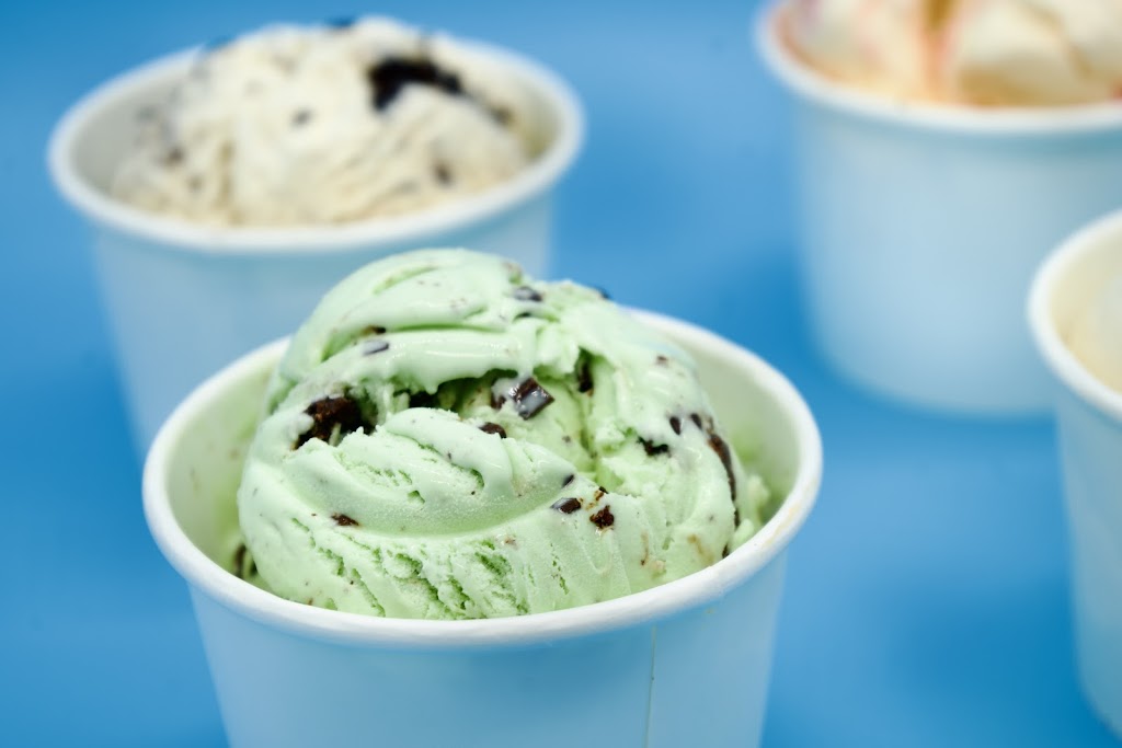 Lighthouse Donut, Coffee, & Dessert Co. | cafe | 1528 N Freedom Blvd, Provo, UT 84604, USA | 8019609604 OR +1 801-960-9604