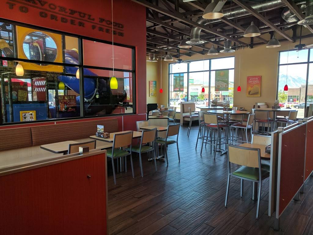 Del Taco | meal takeaway | 11507 4000 W, South Jordan, UT 84095, USA | 8015231184 OR +1 801-523-1184
