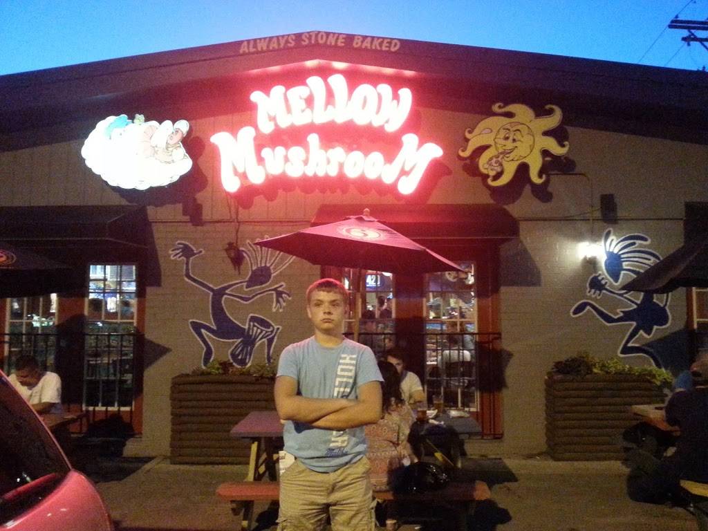 Mellow Mushroom | meal takeaway | 503 S Upper St, Lexington, KY 40508, USA | 8592816111 OR +1 859-281-6111
