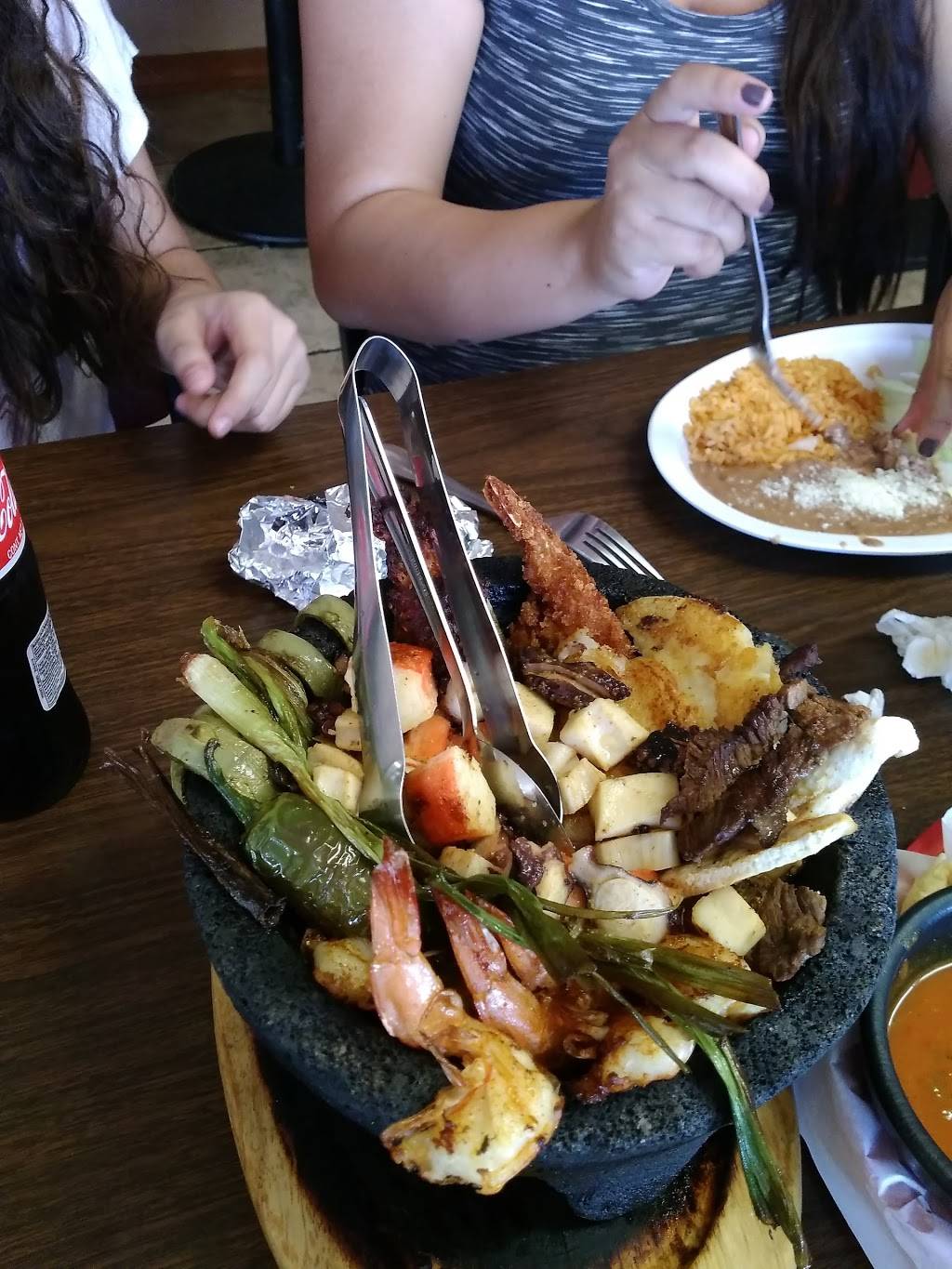 Marisqueria & Taqueria Don Chava | restaurant | 447 Farmersville Rd, Farmersville, CA 93223, USA | 5597473599 OR +1 559-747-3599