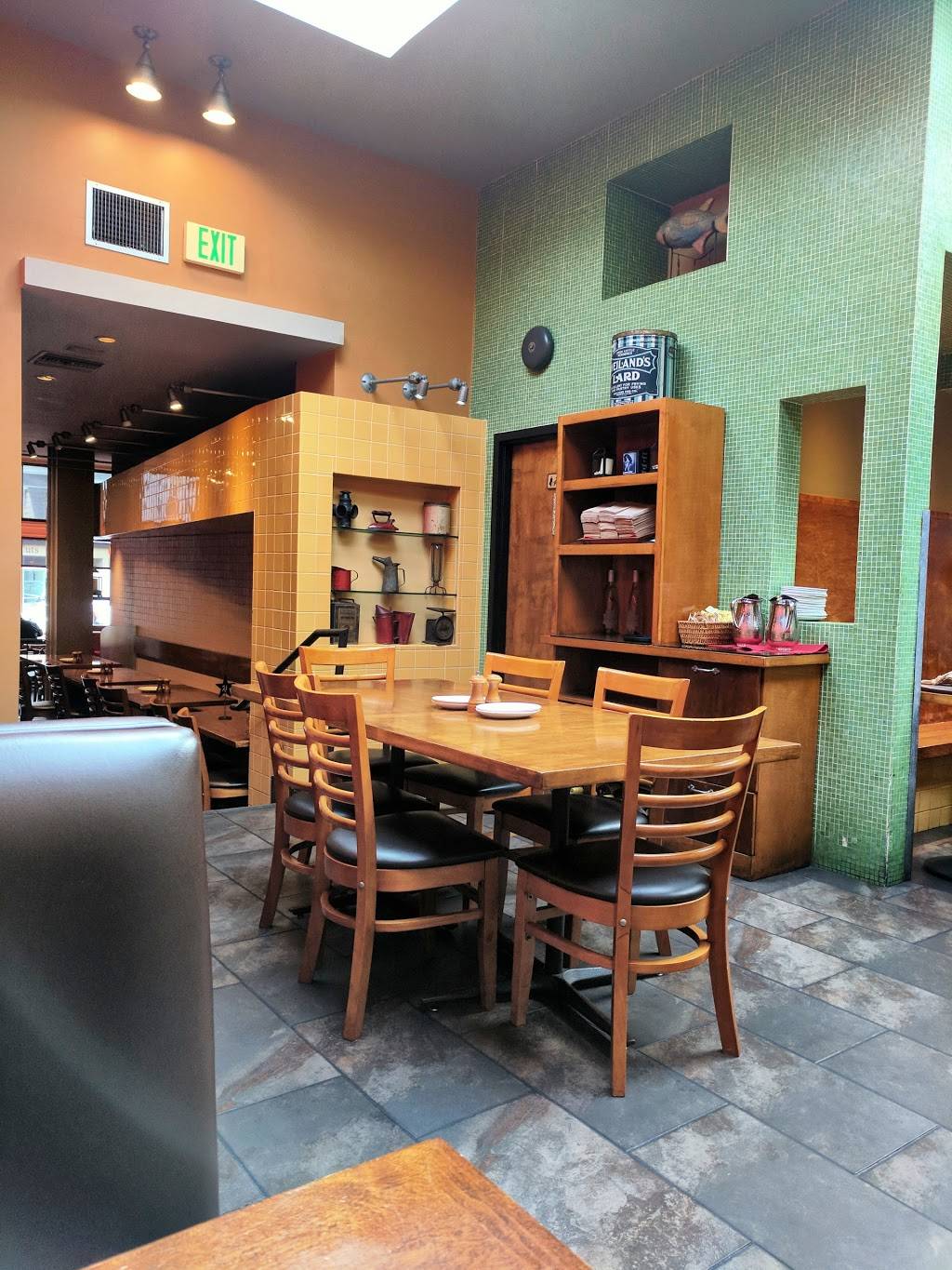 Firewood Cafe | restaurant | 4248 18th St, San Francisco, CA 94114, USA | 4152520999 OR +1 415-252-0999