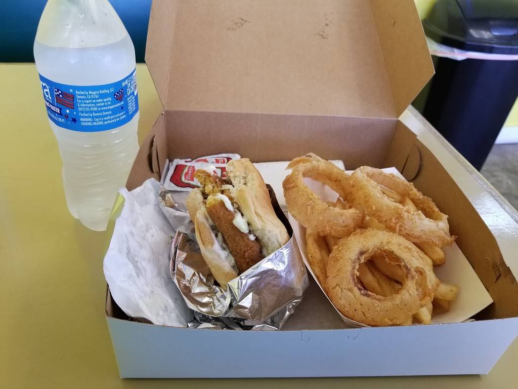 Monceauxs Take Out on Main | restaurant | 3945 Main Ave, Groves, TX 77619, USA | 4093327774 OR +1 409-332-7774