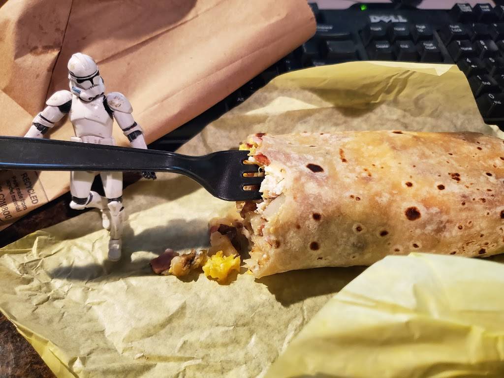 Los Aribertos Mexican Food | restaurant | 1352 Eagle Mountain Blvd suite a, Eagle Mountain, UT 84005, USA | 3853314550 OR +1 385-331-4550