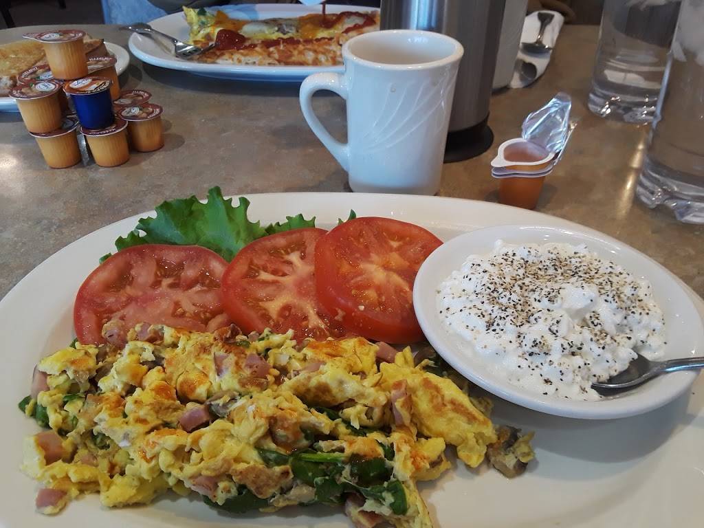 Pegahs Family Restaurant | restaurant | 11005 Johnson Dr, Shawnee, KS 66203, USA | 9139626700 OR +1 913-962-6700