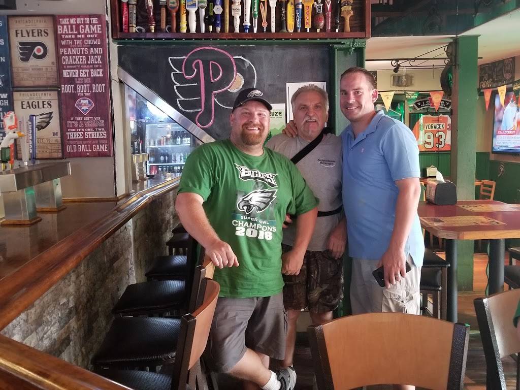 JD McGillicuddys | restaurant | 111 Cotton St, Philadelphia, PA 19127, USA | 2159300209 OR +1 215-930-0209