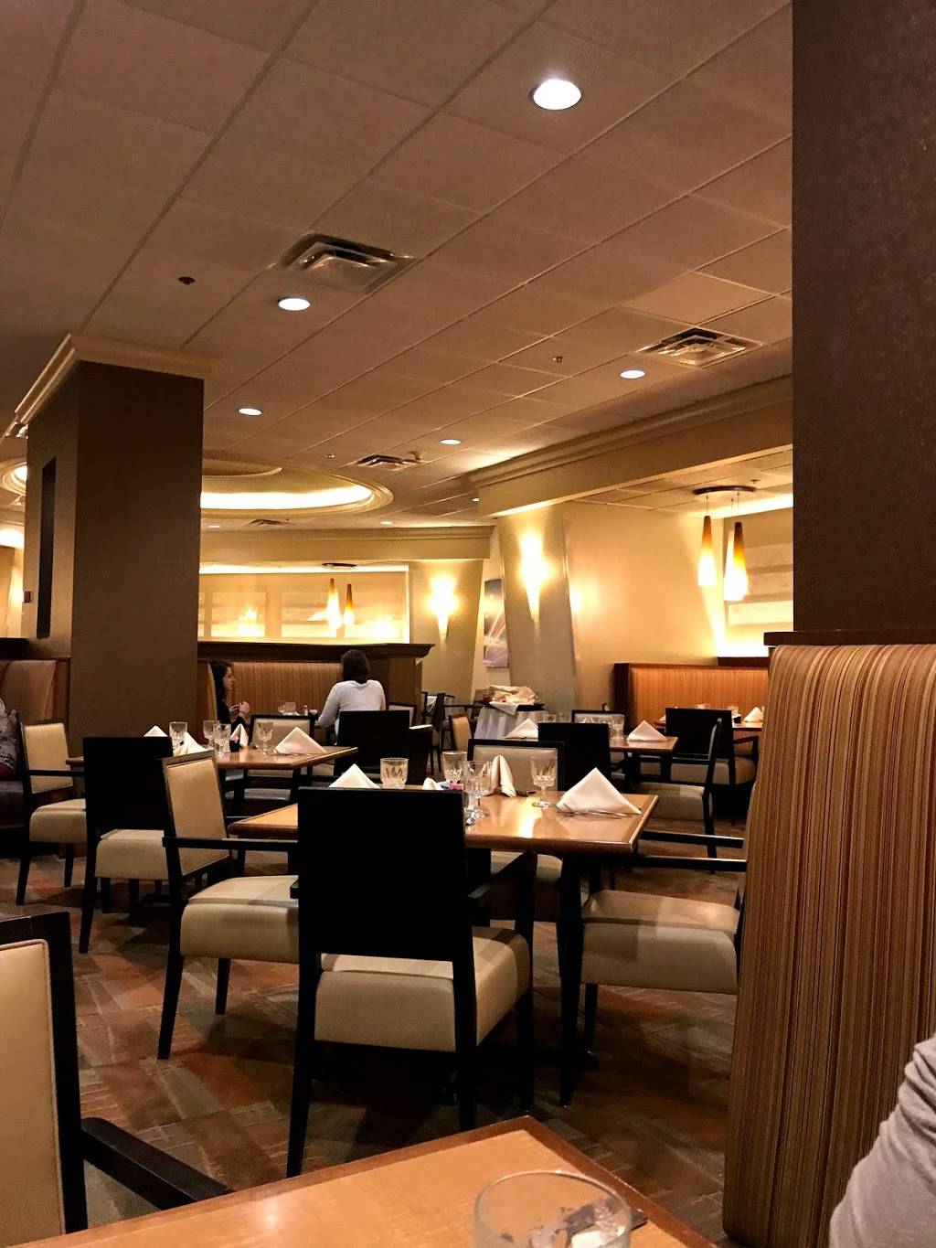 Rachels Restaurant | restaurant | 801 University Ave, Syracuse, NY 13210, USA | 3154753000 OR +1 315-475-3000