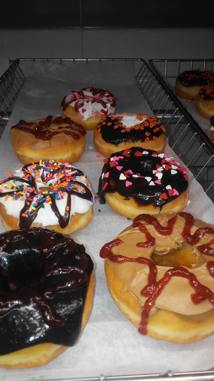Dunkin | bakery | 5297 S Semoran Blvd, Orlando, FL 32822, USA | 4079300918 OR +1 407-930-0918