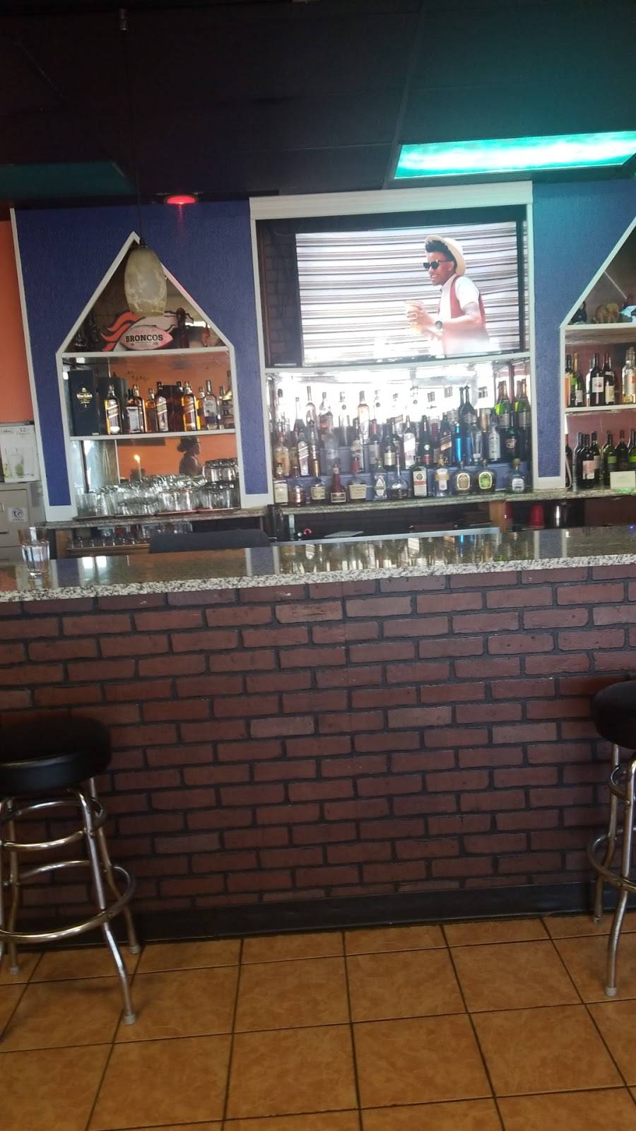 Cozy Cafe | restaurant | 350 Havana St, Aurora, CO 80010, USA | 3039979885 OR +1 303-997-9885