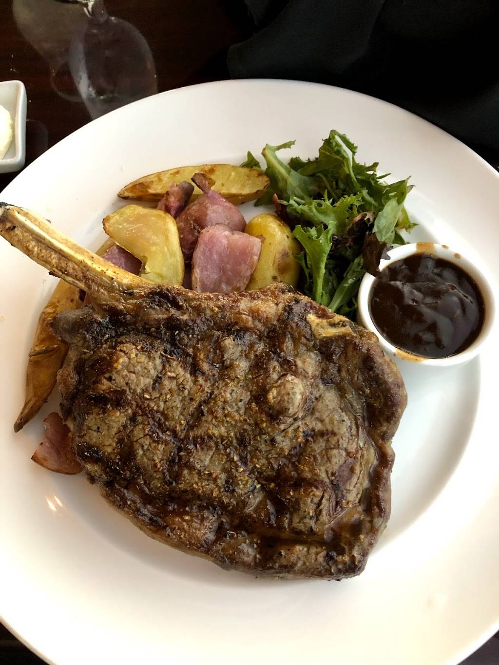 Compass Arizona Grill | restaurant | 122 North 2nd Street Atop, Hyatt Regency Phoenix, Phoenix, AZ 85004, USA | 6024403166 OR +1 602-440-3166