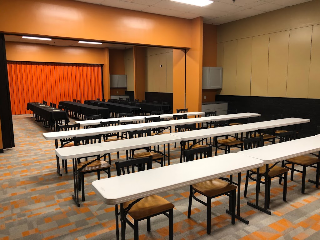 Tilted 10 | restaurant | 7200 Harrison Ave Space S-01, Rockford, IL 61112, USA | 8154918508 OR +1 815-491-8508