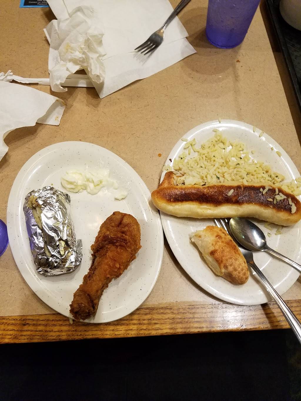 Johns Incredible Pizza - Fresno | restaurant | 7095 N Cedar Ave, Fresno, CA 93720, USA | 5593231111 OR +1 559-323-1111