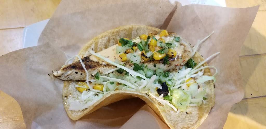 Rubios Coastal Grill | restaurant | 5781 E Santa Ana Canyon Rd, Anaheim, CA 92807, USA | 7142790075 OR +1 714-279-0075